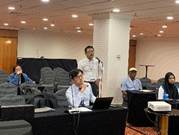 椅子に座っている人たち
AI 生成コンテンツは誤りを含む可能性があります。