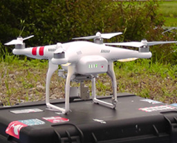 写真１　使用した回転翼型UAV