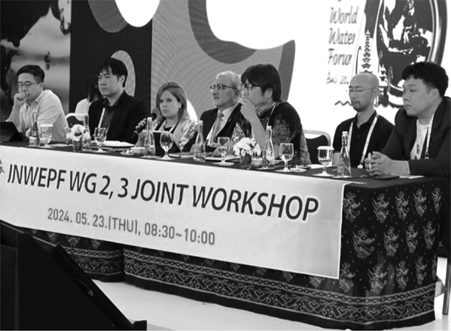 写真２　ワークショップ開催